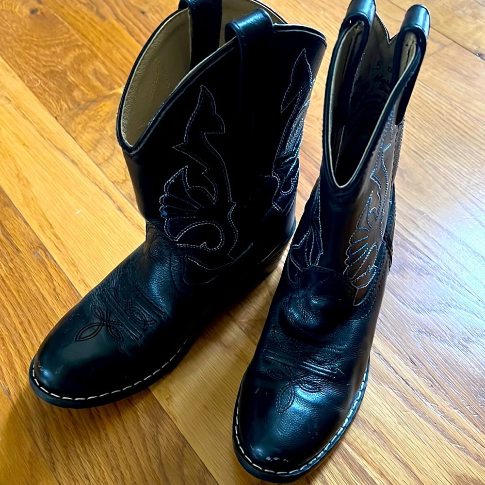 Kids cowboy boots 1.5